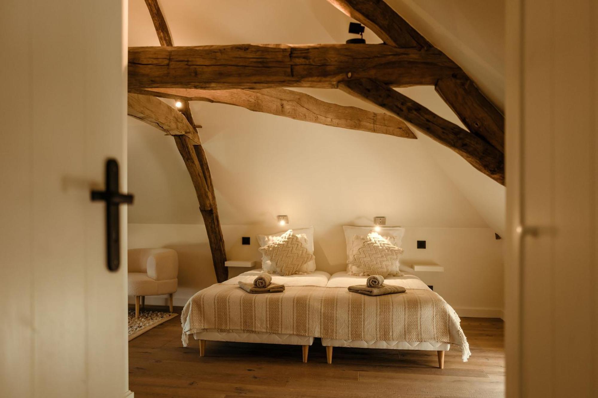 Clos Des Dames De Lancharre - La Maison Des Vignes Bed & Breakfast Chapaize ห้อง รูปภาพ